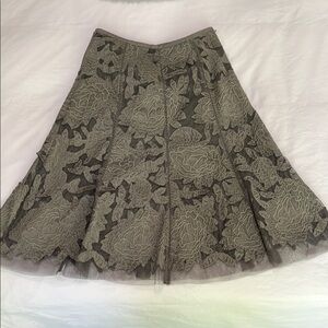 Peter Nygard Silk Elegant Floral Lace Skirt size 4